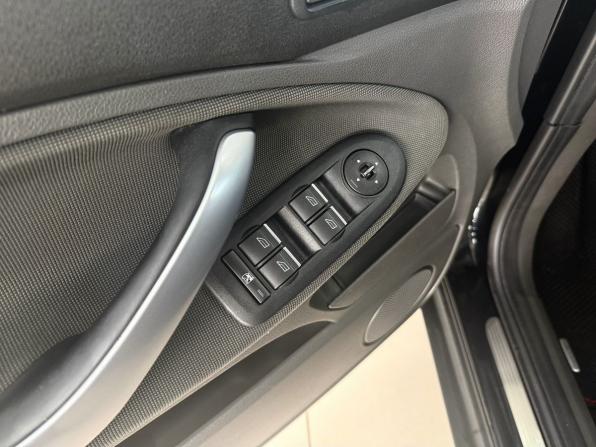 Ford Kuga I с пробегом 2012 года, цена 1 050 000 рублей, 132707 км, внедорожник, Автокод Объявления