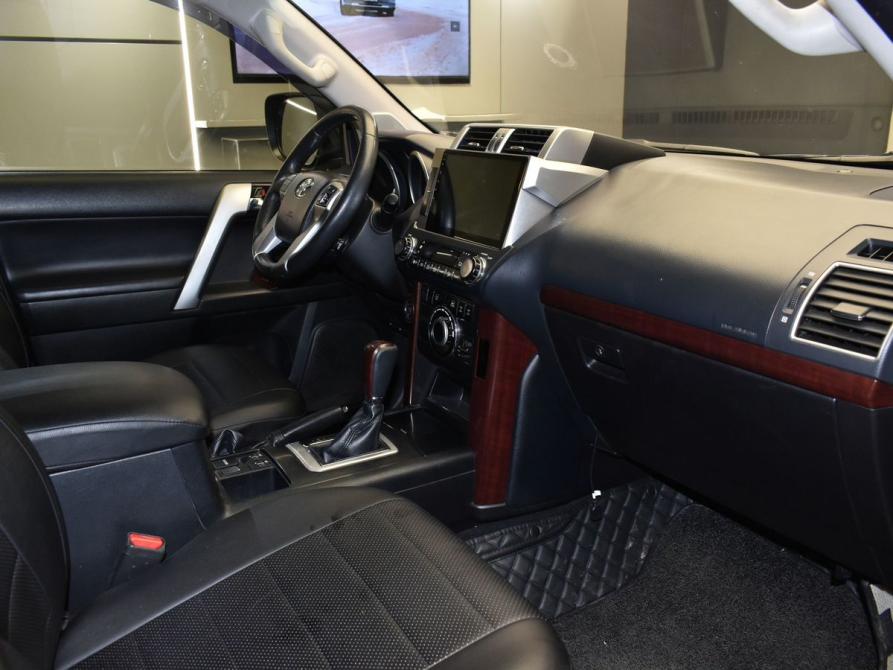 Toyota Land Cruiser Prado 150 Series Рестайлинг 2 Москва  - изображение 8