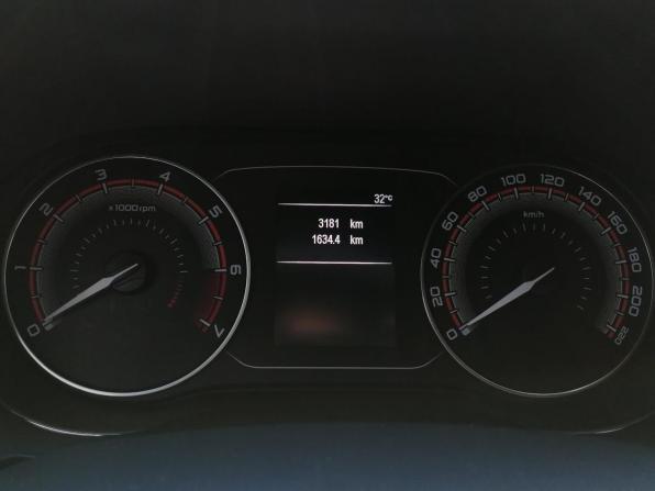 Lada (ВАЗ) Vesta I Рестайлинг (NG) с пробегом 2024 года, цена 1 299 000 рублей, 3180 км, седан, Автокод Объявления