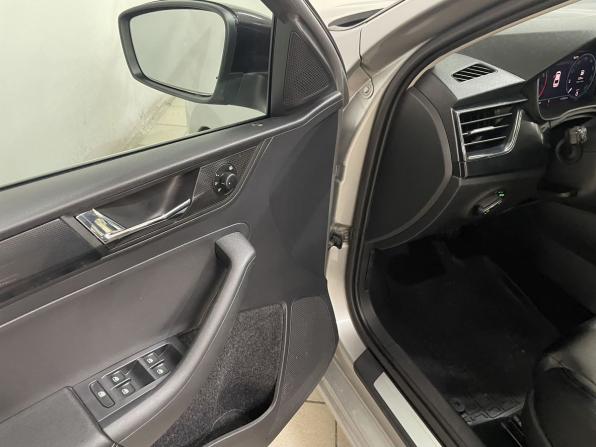 Skoda Rapid II с пробегом 2021 года, цена 1 750 000 рублей, 113399 км, лифтбек, Автокод Объявления
