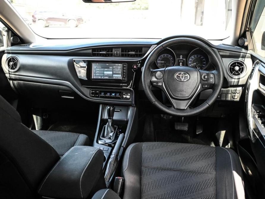 Toyota Auris II Рестайлинг Новороссийск  - изображение 6