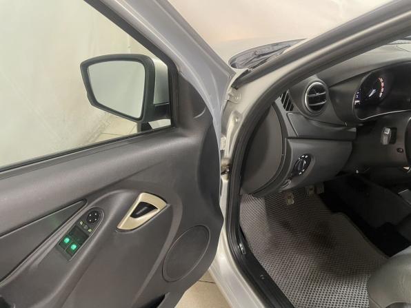 Lada (ВАЗ) Granta I Рестайлинг с пробегом 2020 года, цена 699 000 рублей, 38006 км, лифтбек, Автокод Объявления
