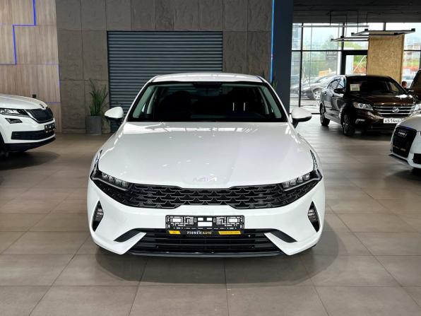 Kia K5 III с пробегом 2022 года, цена 2 800 000 рублей, 9177 км, седан, Автокод Объявления