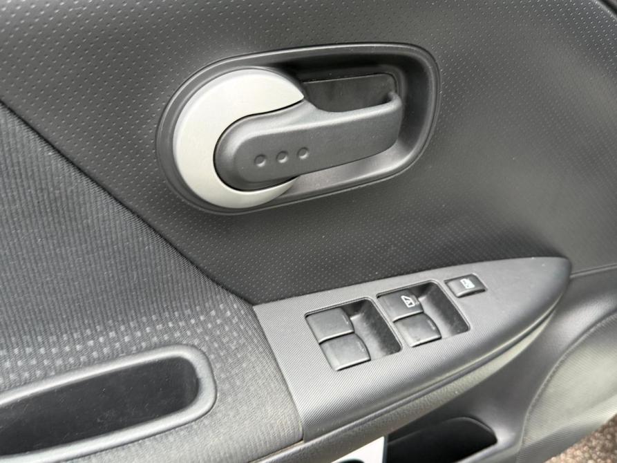 Nissan Note I Рестайлинг Санкт-Петербург  - изображение 7