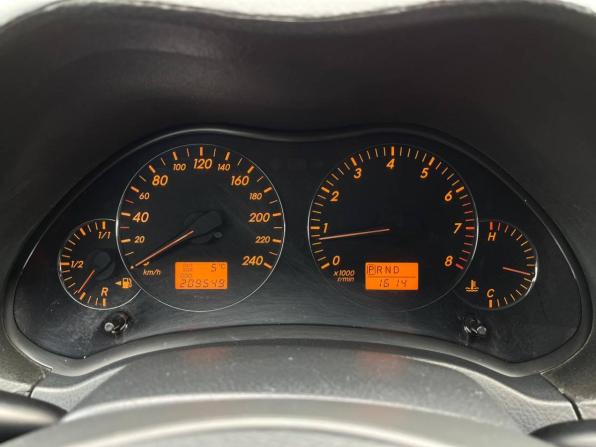 Toyota Avensis II с пробегом 2005 года, цена 675 000 рублей, 209550 км, седан, Автокод Объявления