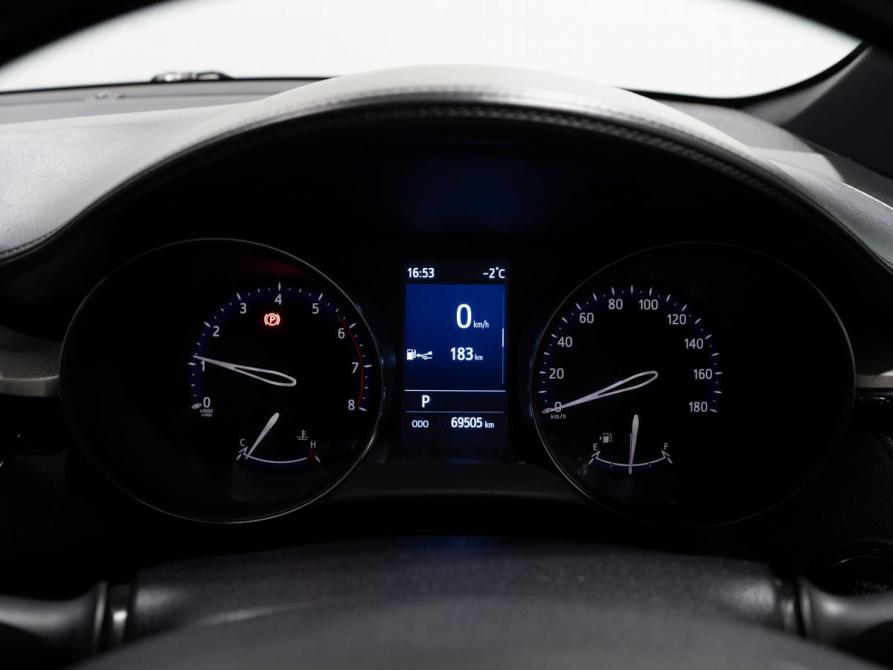Toyota C-HR I Рестайлинг Чита  - изображение 11