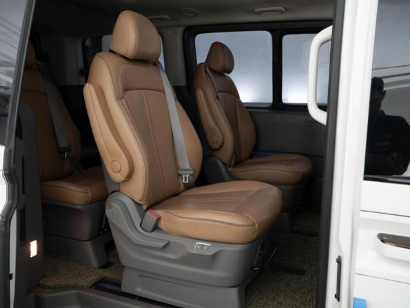 Hyundai Staria I с пробегом 2021 года, цена 5 393 434 рубля, 30678 км, минивэн, Автокод Объявления