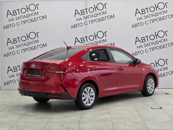 Hyundai Solaris II Рестайлинг с пробегом 2021 года, цена 1 599 000 рублей, 75000 км, седан, Автокод Объявления