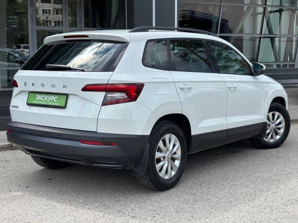 Skoda Karoq I с пробегом 2020 года, цена 2 090 000 рублей, 136181 км, внедорожник, Автокод Объявления