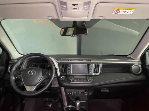 Toyota RAV4 IV (XA40) Рестайлинг с пробегом 2019 года, цена 2 199 000 рублей, 147547 км, внедорожник, Автокод Объявления