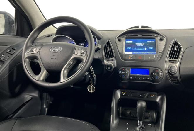 Hyundai ix35 I Рестайлинг с пробегом 2014 года, цена 1 390 000 рублей, 128120 км, внедорожник, Автокод Объявления