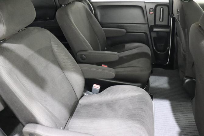 Honda Freed I Рестайлинг с пробегом 2014 года, цена 1 130 000 рублей, 72619 км, компактвэн, Автокод Объявления