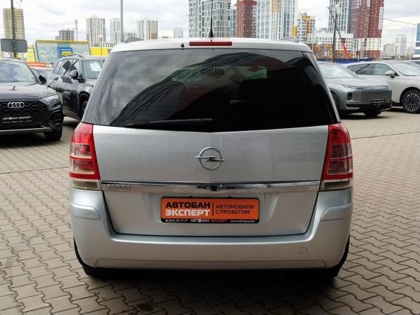 Opel Zafira B Рестайлинг с пробегом 2011 года, цена 550 000 рублей, 285000 км, компактвэн, Автокод Объявления