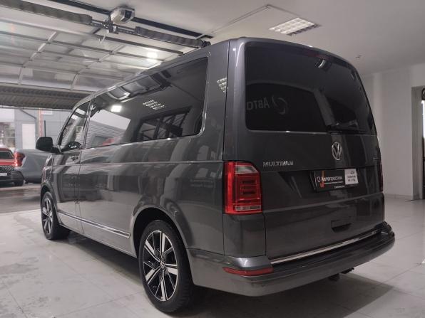 Volkswagen Multivan T6 с пробегом 2018 года, цена 5 750 000 рублей, 105919 км, минивэн, Автокод Объявления