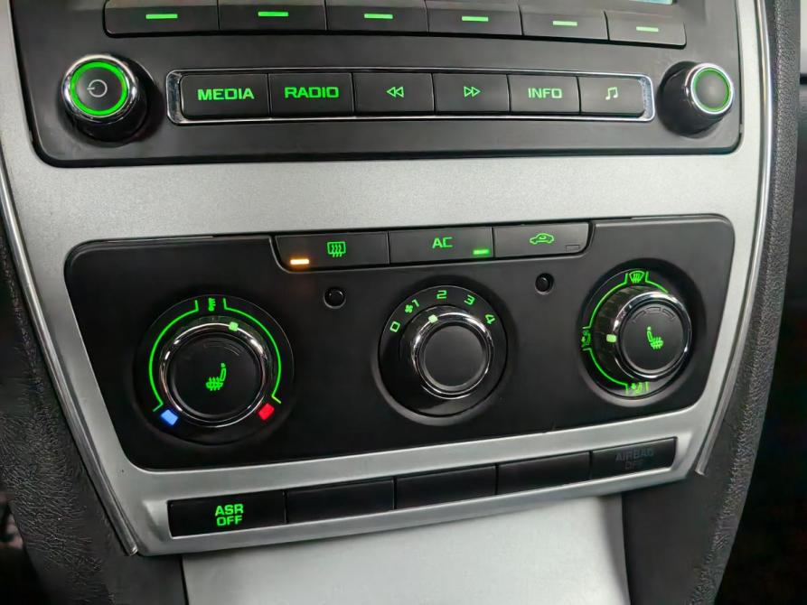 Skoda Octavia II (A5) Рестайлинг Москва  - изображение 18