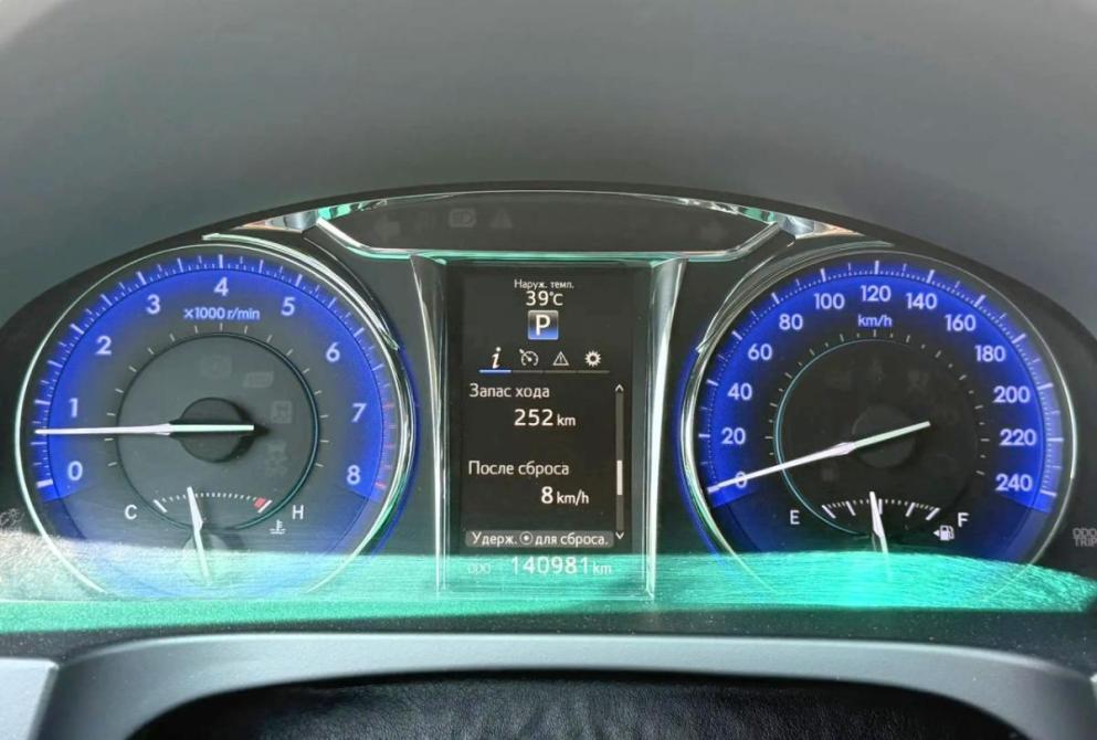 Toyota Camry VII (XV50) Рестайлинг Саратов  - изображение 14