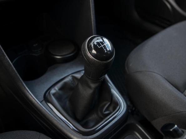 Volkswagen Polo V Рестайлинг с пробегом 2018 года, цена 1 245 000 рублей, 115817 км, седан, Автокод Объявления