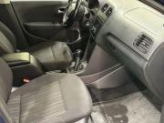 Volkswagen Polo V Рестайлинг Саратов  - изображение 20