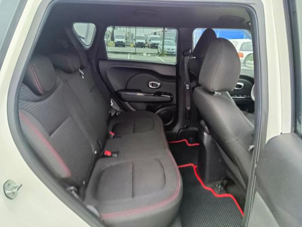Kia Soul II Рестайлинг с пробегом 2018 года, цена 1 399 995 рублей, 189770 км, хэтчбек, Автокод Объявления