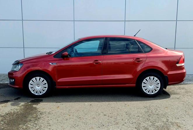 Volkswagen Polo V Рестайлинг с пробегом 2016 года, цена 930 000 рублей, 216355 км, седан, Автокод Объявления