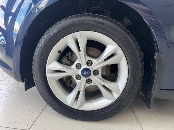 Ford Focus III с пробегом 2012 года, цена 699 000 рублей, 170282 км, седан, Автокод Объявления