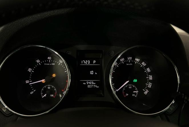 Skoda Yeti I с пробегом 2014 года, цена 1 000 000 рублей, 183774 км, внедорожник, Автокод Объявления