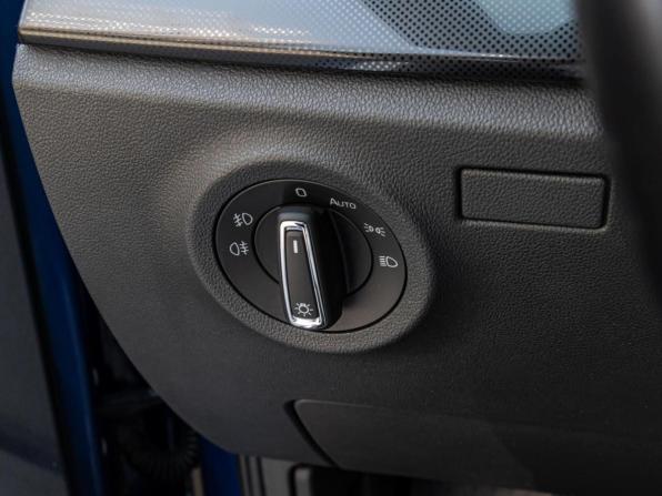 Skoda Rapid II с пробегом 2021 года, цена 1 890 000 рублей, 80704 км, лифтбек, Автокод Объявления