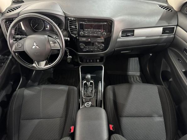 Mitsubishi Outlander III Рестайлинг 2 с пробегом 2018 года, цена 1 547 000 рублей, 126113 км, внедорожник, Автокод Объявления