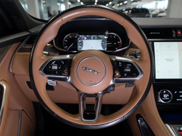 Jaguar F-Pace I Рестайлинг с пробегом 2021 года, цена 5 250 000 рублей, 65192 км, внедорожник, Автокод Объявления