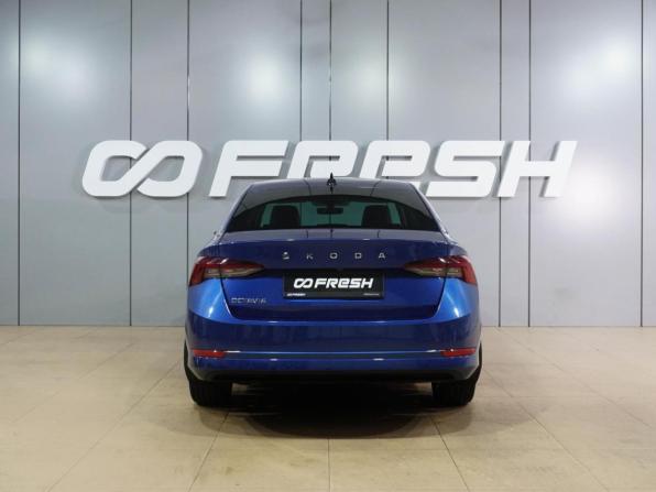 Skoda Octavia IV (A8) с пробегом 2020 года, цена 2 339 000 рублей, 118687 км, лифтбек, Автокод Объявления