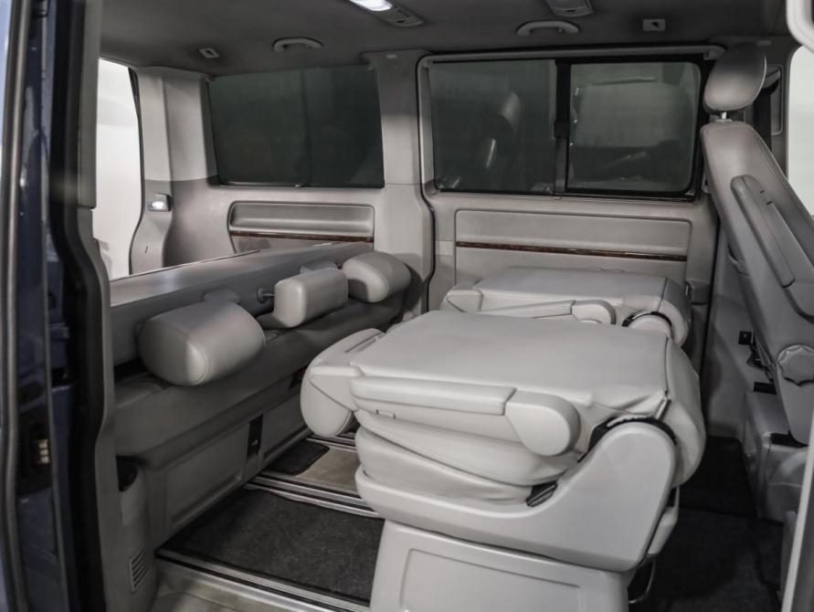 Volkswagen Multivan T5 Рестайлинг Санкт-Петербург  - изображение 6