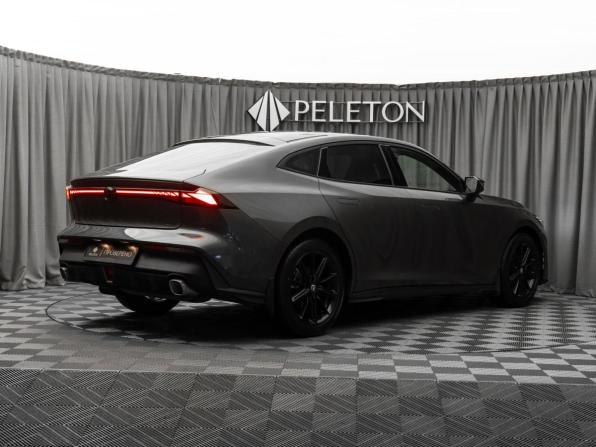 Changan UNI-V I с пробегом 2023 года, цена 2 340 000 рублей, 24761 км, лифтбек, Автокод Объявления