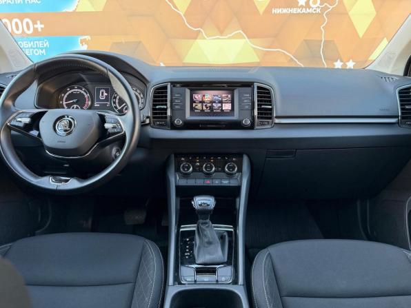 Skoda Karoq I с пробегом 2022 года, цена 2 610 000 рублей, 80203 км, внедорожник, Автокод Объявления