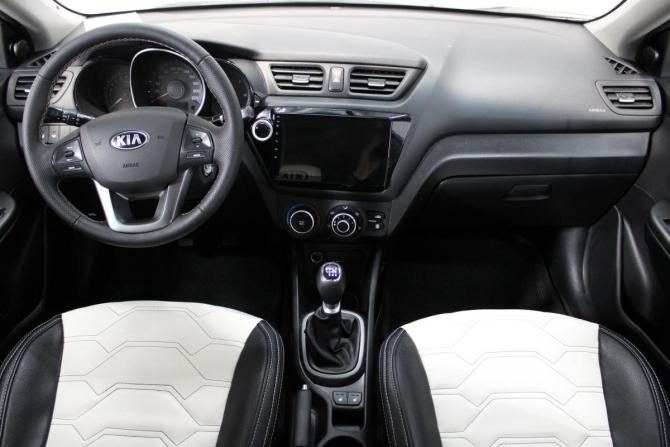 Kia Rio III с пробегом 2015 года, цена 914 000 рублей, 143290 км, седан, Автокод Объявления