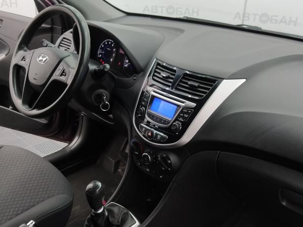 Hyundai Solaris I с пробегом 2012 года, цена 849 000 рублей, 113083 км, хэтчбек, Автокод Объявления