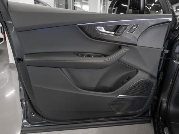 Audi Q7 II (4M) Рестайлинг 2 с пробегом 2025 года, цена 10 600 000 рублей, 50 км, внедорожник, Автокод Объявления