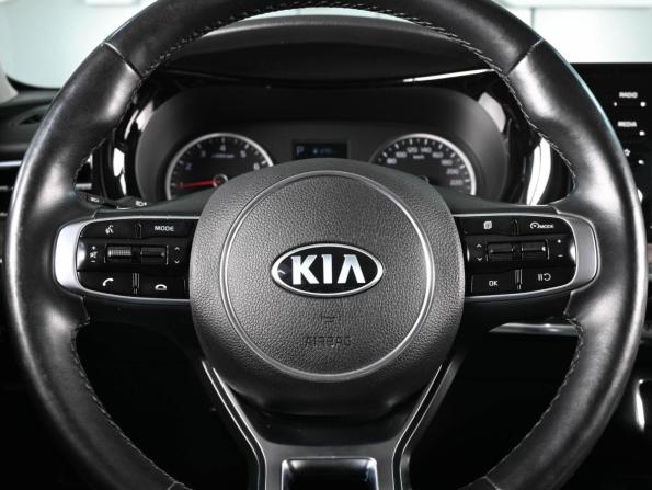 Kia K5 III с пробегом 2021 года, цена 2 529 000 рублей, 120200 км, седан, Автокод Объявления