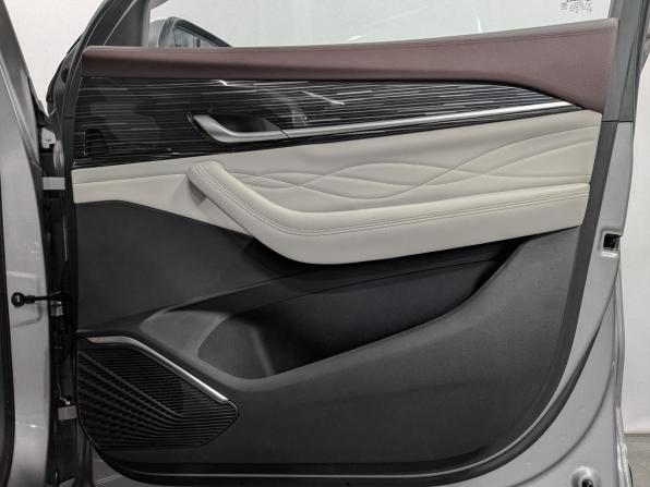 Geely Monjaro I с пробегом 2022 года, цена 2 350 000 рублей, 159416 км, внедорожник, Автокод Объявления