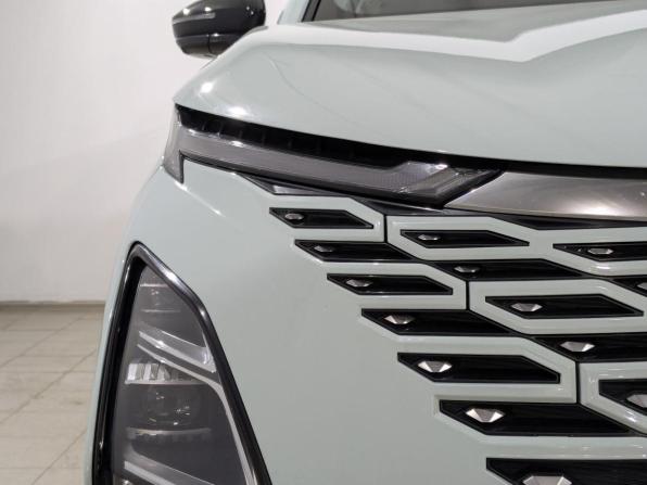 Omoda C5 I с пробегом 2023 года, цена 1 560 000 рублей, 74842 км, внедорожник, Автокод Объявления
