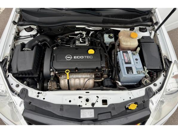Opel Astra H Рестайлинг с пробегом 2014 года, цена 675 000 рублей, 119794 км, хэтчбек, Автокод Объявления