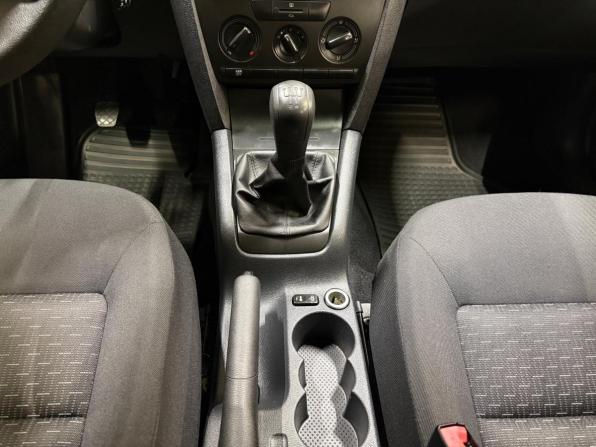 Skoda Octavia II (A5) Рестайлинг с пробегом 2011 года, цена 635 000 рублей, 81648 км, лифтбек, Автокод Объявления
