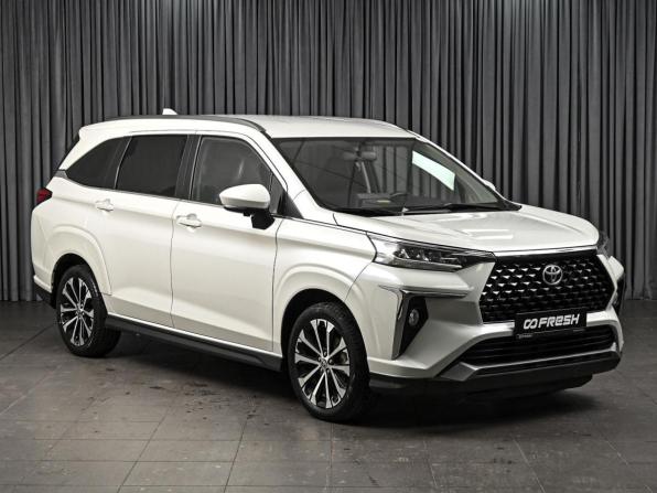 Toyota Veloz с пробегом 2023 года, цена 2 779 000 рублей, 25083 км, минивэн, Автокод Объявления
