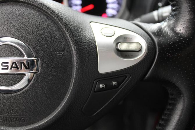 Nissan Juke I с пробегом 2011 года, цена 1 029 000 рублей, 192000 км, внедорожник, Автокод Объявления