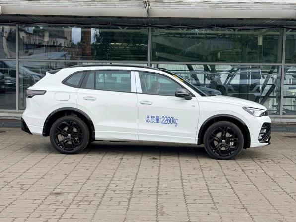Volkswagen Tiguan III (China Market) с пробегом 2026 года, цена 4 990 000 рублей, 10 км, внедорожник, Автокод Объявления