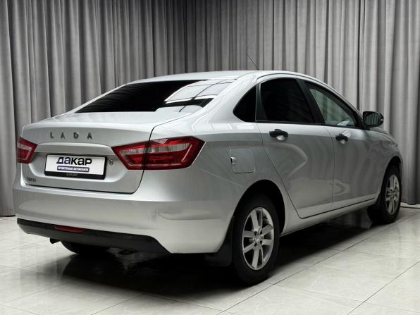 Lada (ВАЗ) Vesta I с пробегом 2017 года, цена 759 000 рублей, 180198 км, седан, Автокод Объявления