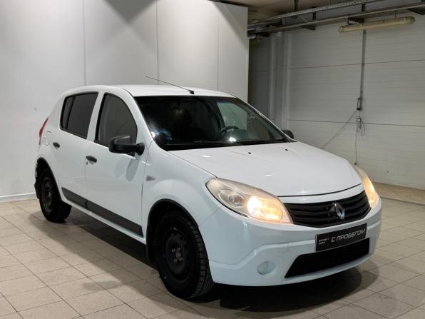 Renault Sandero I с пробегом 2010 года, цена 385 000 рублей, 200000 км, хэтчбек, Автокод Объявления
