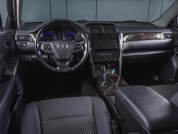 Toyota Camry VII (XV50) Рестайлинг с пробегом 2015 года, цена 1 669 000 рублей, 241380 км, седан, Автокод Объявления