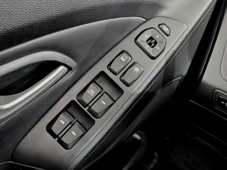 Hyundai ix35 I Москва  - изображение 10