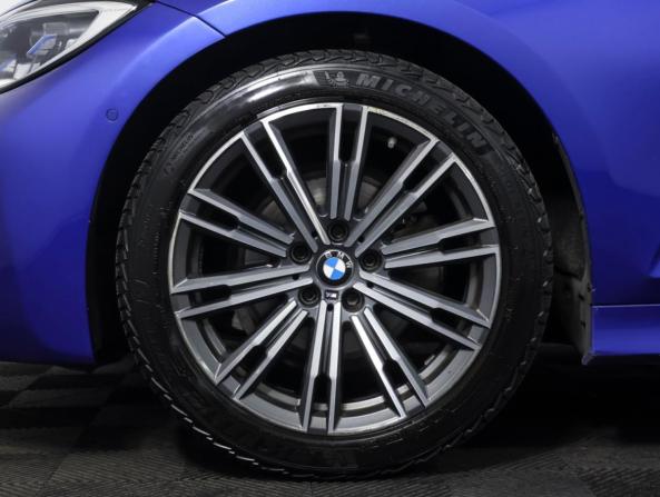 BMW 3 серии VII (G2x) с пробегом 2021 года, цена 3 300 000 рублей, 127054 км, седан, Автокод Объявления
