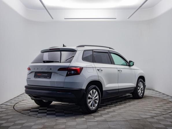 Skoda Karoq I с пробегом 2021 года, цена 2 327 000 рублей, 65864 км, внедорожник, Автокод Объявления